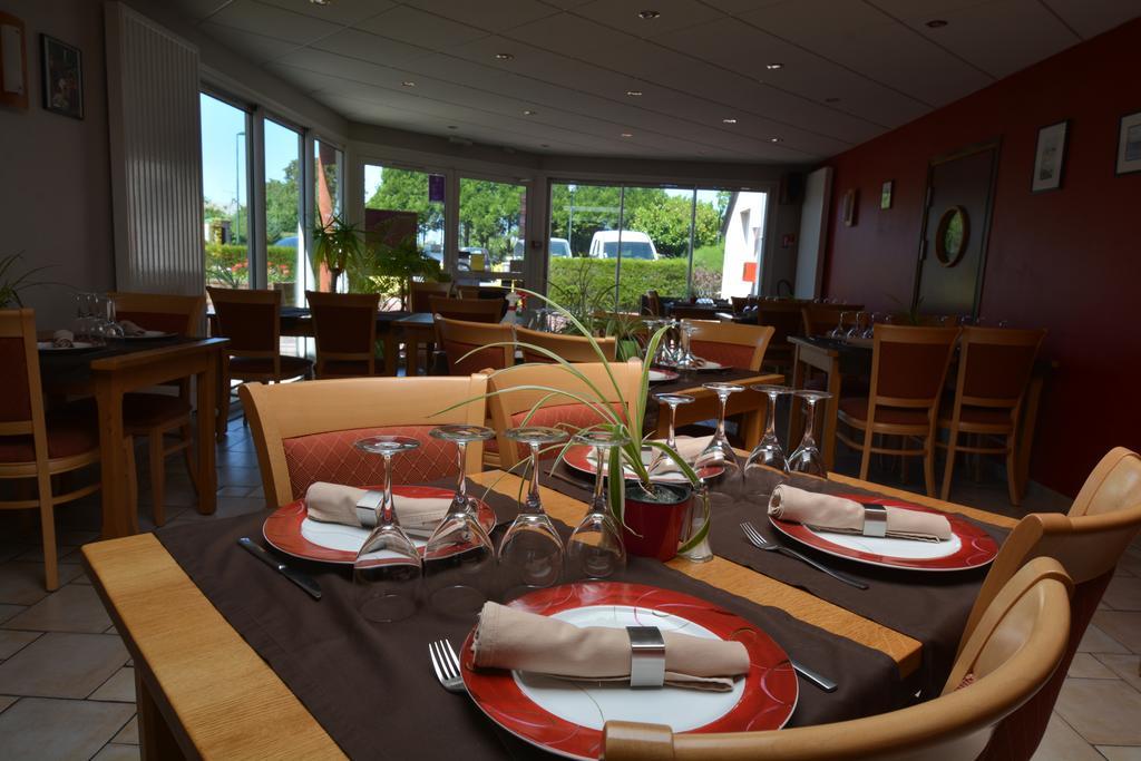 Au P'Tit Quinquin Le Val-Saint-Pere Exterior photo